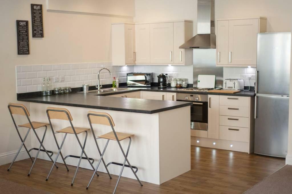 The Broadmead Forest - Spacious City Centre 3Bdr Apartment Bristol Eksteriør billede