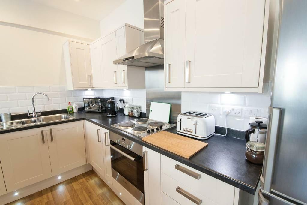 The Broadmead Forest - Spacious City Centre 3Bdr Apartment Bristol Eksteriør billede