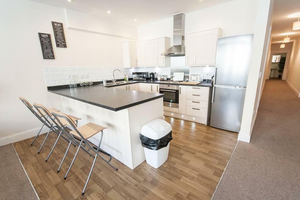 The Broadmead Forest - Spacious City Centre 3Bdr Apartment Bristol Eksteriør billede